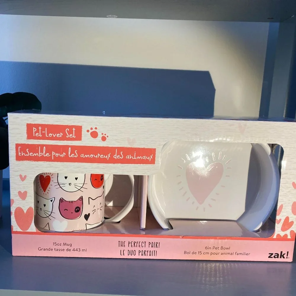 Pet Kitty Cat Lover Set 15 oz Mug and 6 in Pet bowl Match set
